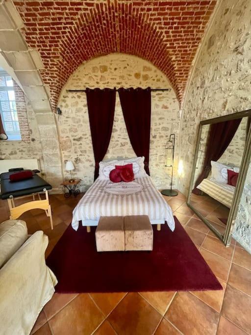 Апартаменты Cozy Flat In Castle Near Fontainebleau - 10 Min Fleury-en-Biere Экстерьер фото